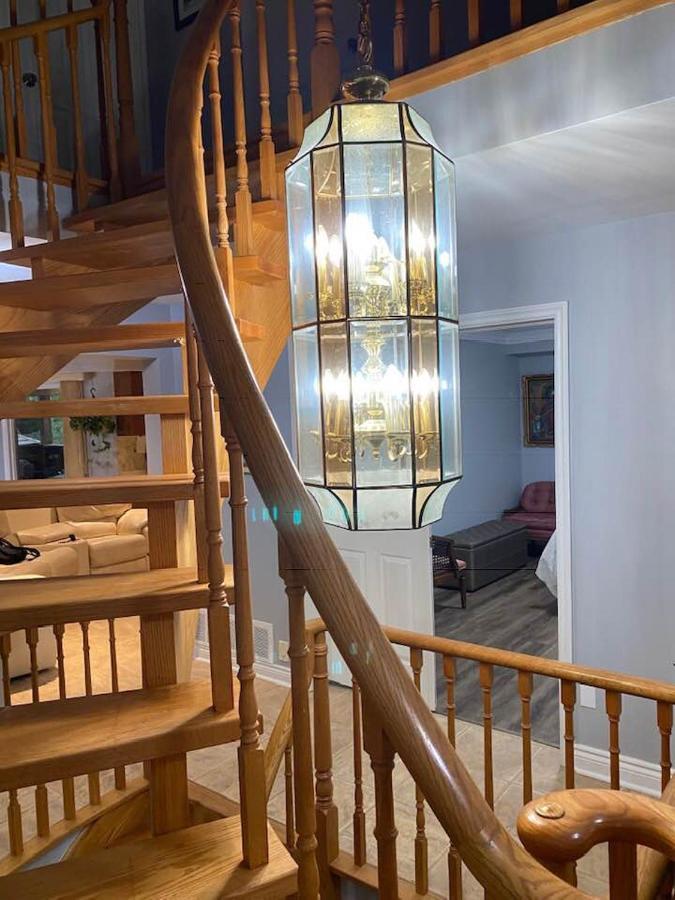Luxury Suites At Military Trail Toronto Extérieur photo